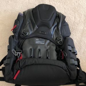 Oakley Kitchen Sink backpack - excellent condition